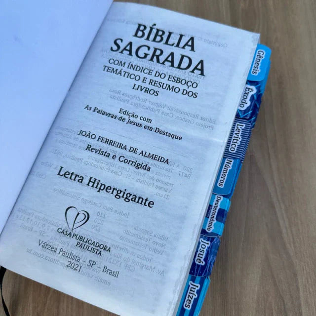 Bíblia Azul Seja Forte e Corajoso com Abas, Harpa e Corinhos