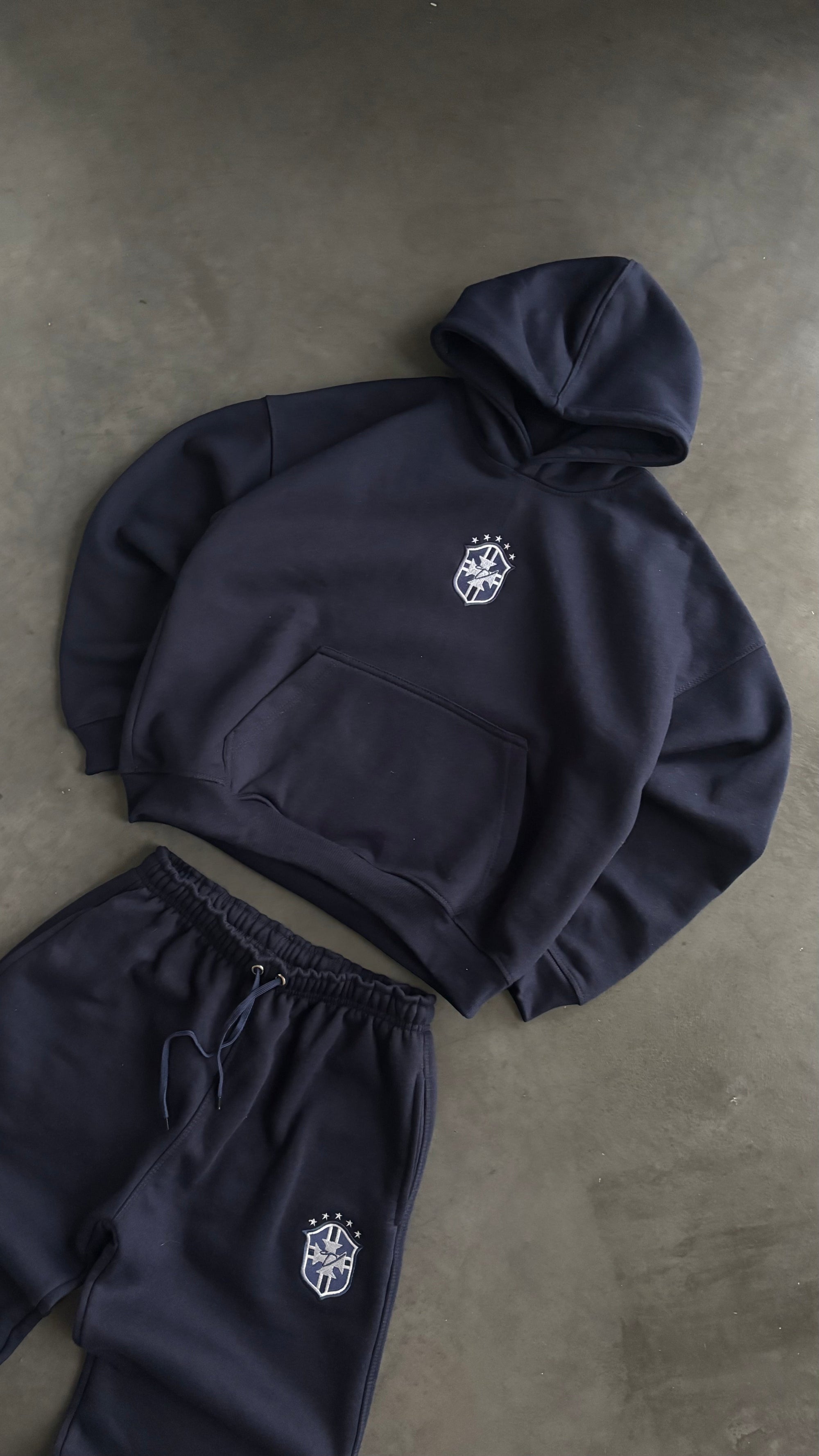NAVY BRAZIL HOODIE