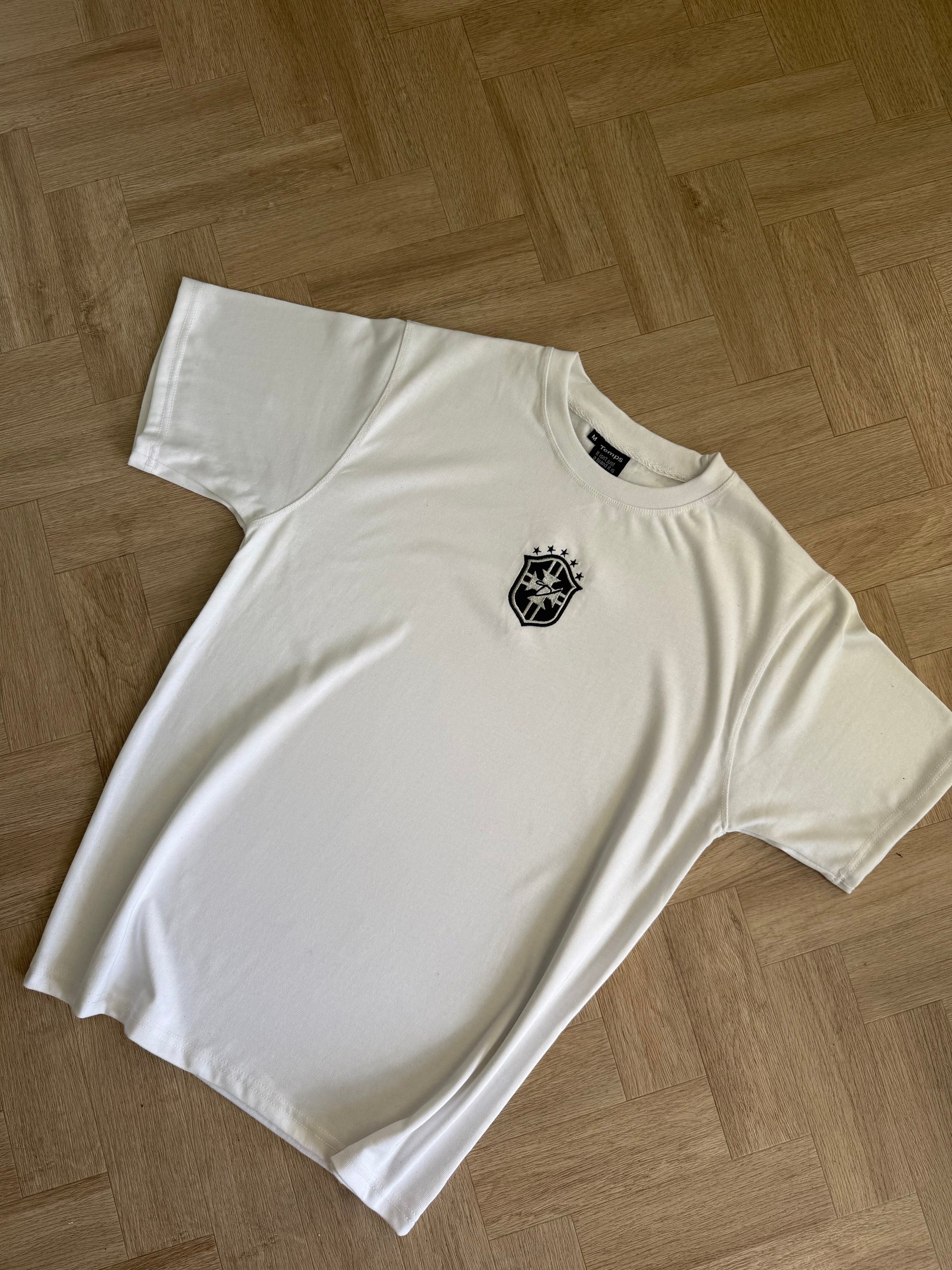 BRAZIL BLACK/WHITE  T-SHIRT